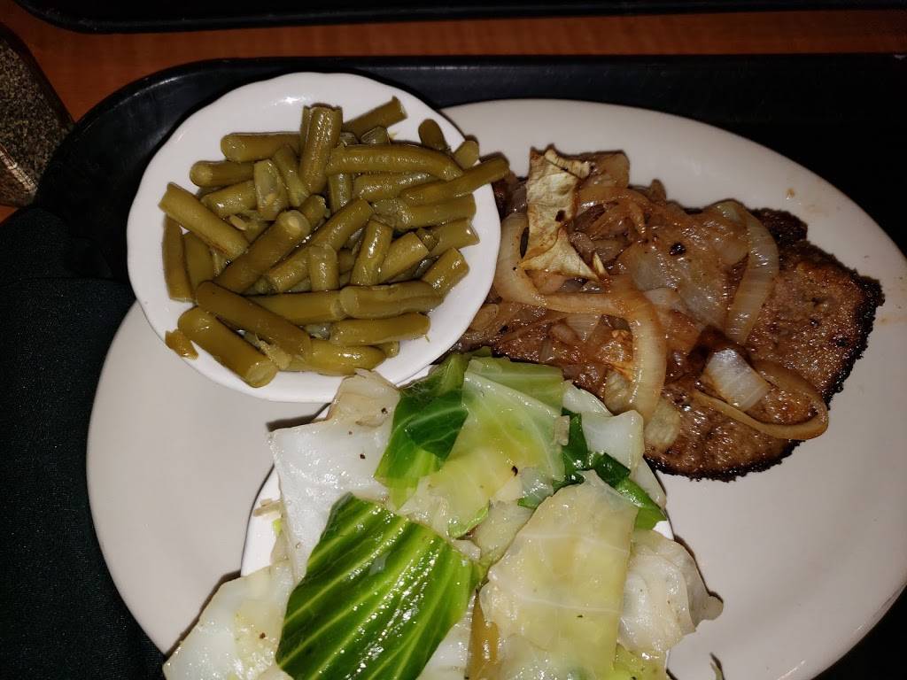 Lubys | restaurant | 125 West Way, Lake Jackson, TX 77566, USA | 9792972216 OR +1 979-297-2216