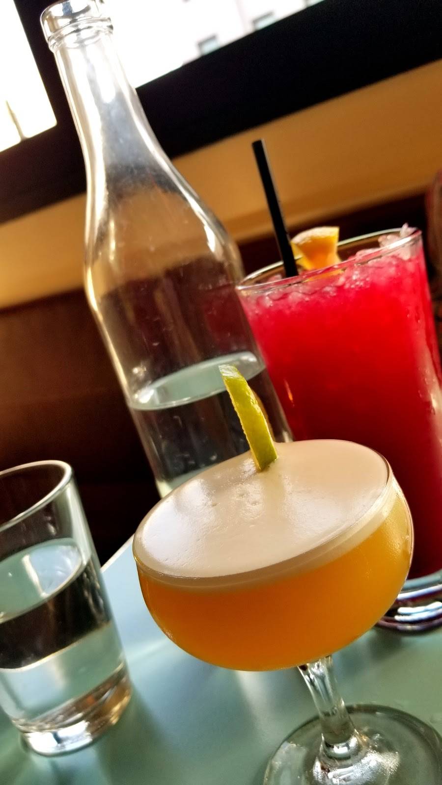 Sally Roots | restaurant | 195 Wyckoff Ave, Brooklyn, NY 11237, USA | 3474250888 OR +1 347-425-0888