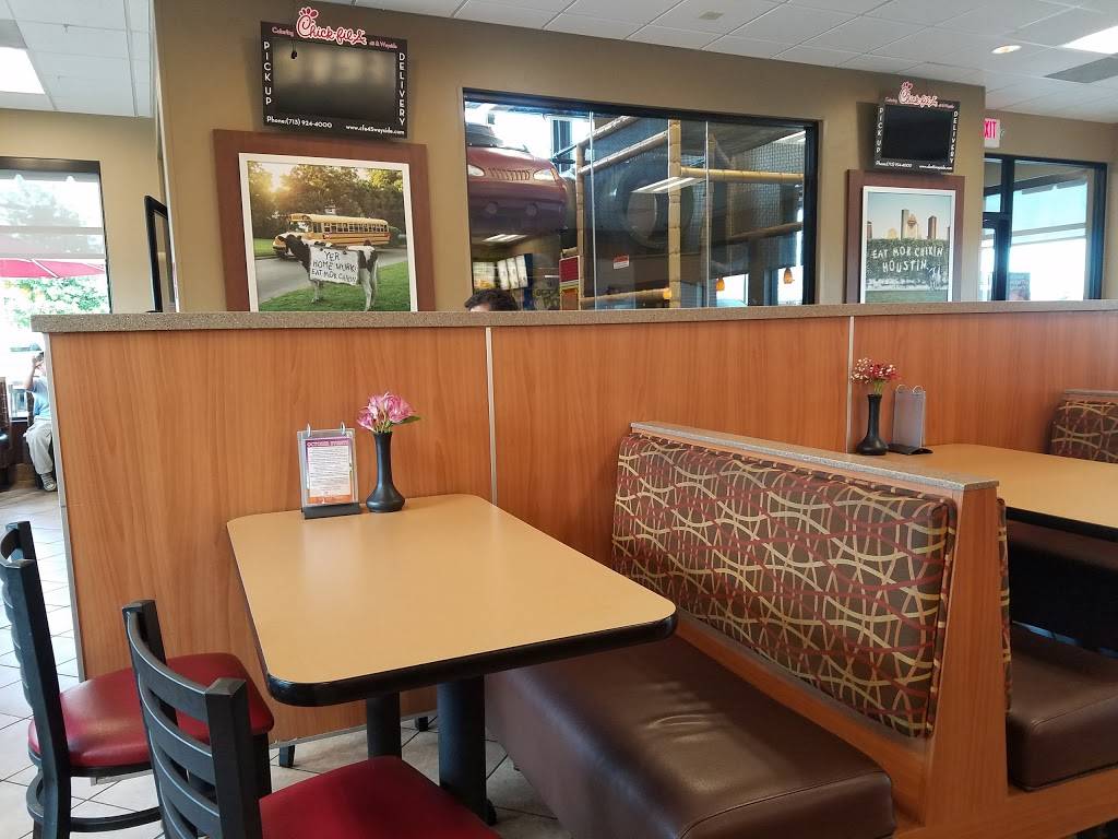 Chick-fil-A | restaurant | 5940 Gulf Fwy, Houston, TX 77023, USA | 7139244000 OR +1 713-924-4000