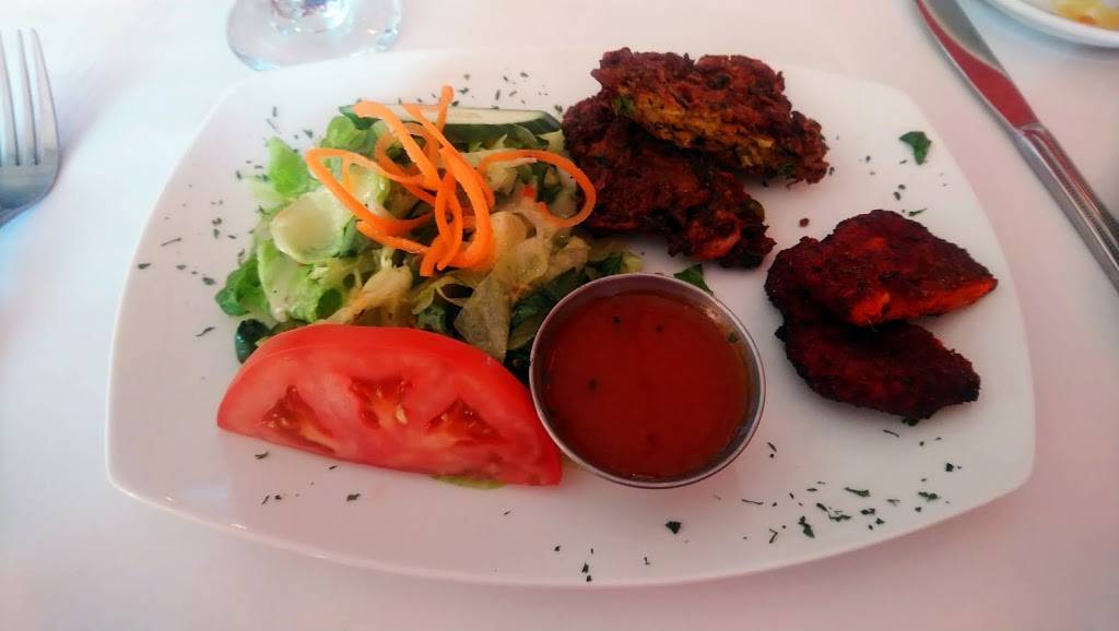 Restaurant Cari Masala | restaurant | 9194 Rue Sherbrooke E, Montréal, QC H1L 1E5, Canada | 5143512552 OR +1 514-351-2552