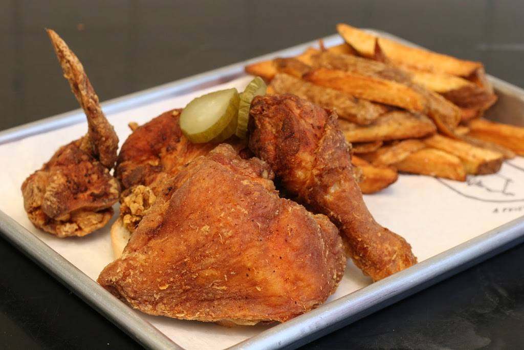 Phat Birds | meal takeaway | 4701 E 3rd St, East Los Angeles, CA 90022, USA | 3239439191 OR +1 323-943-9191