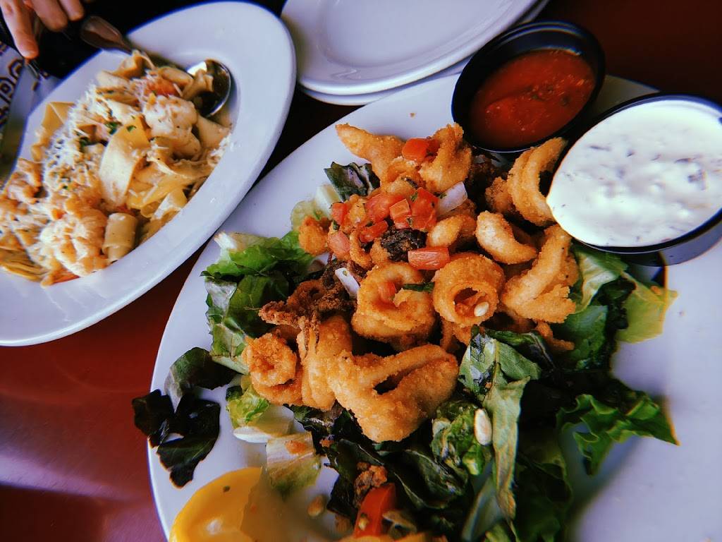 The Big Fish Grill | restaurant | 101 Fishermans Wharf #1, Monterey, CA 93940, USA | 8313727562 OR +1 831-372-7562