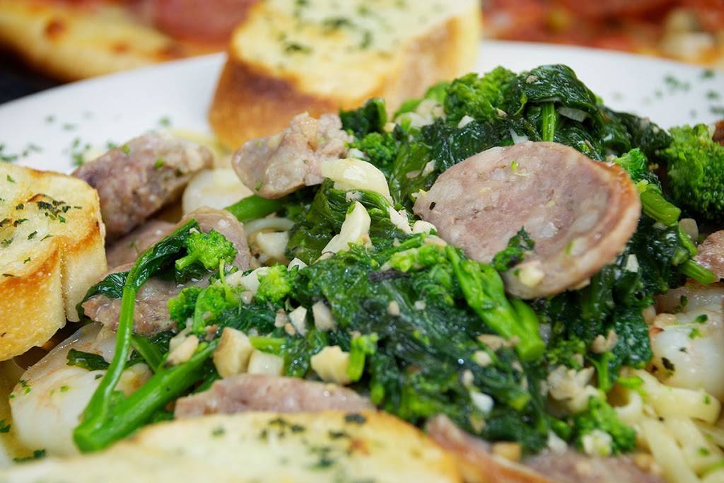 Linwood Inn Taphouse and Pizza | restaurant | 19 S Wood Ave, Linden, NJ 07036, USA | 9088622334 OR +1 908-862-2334