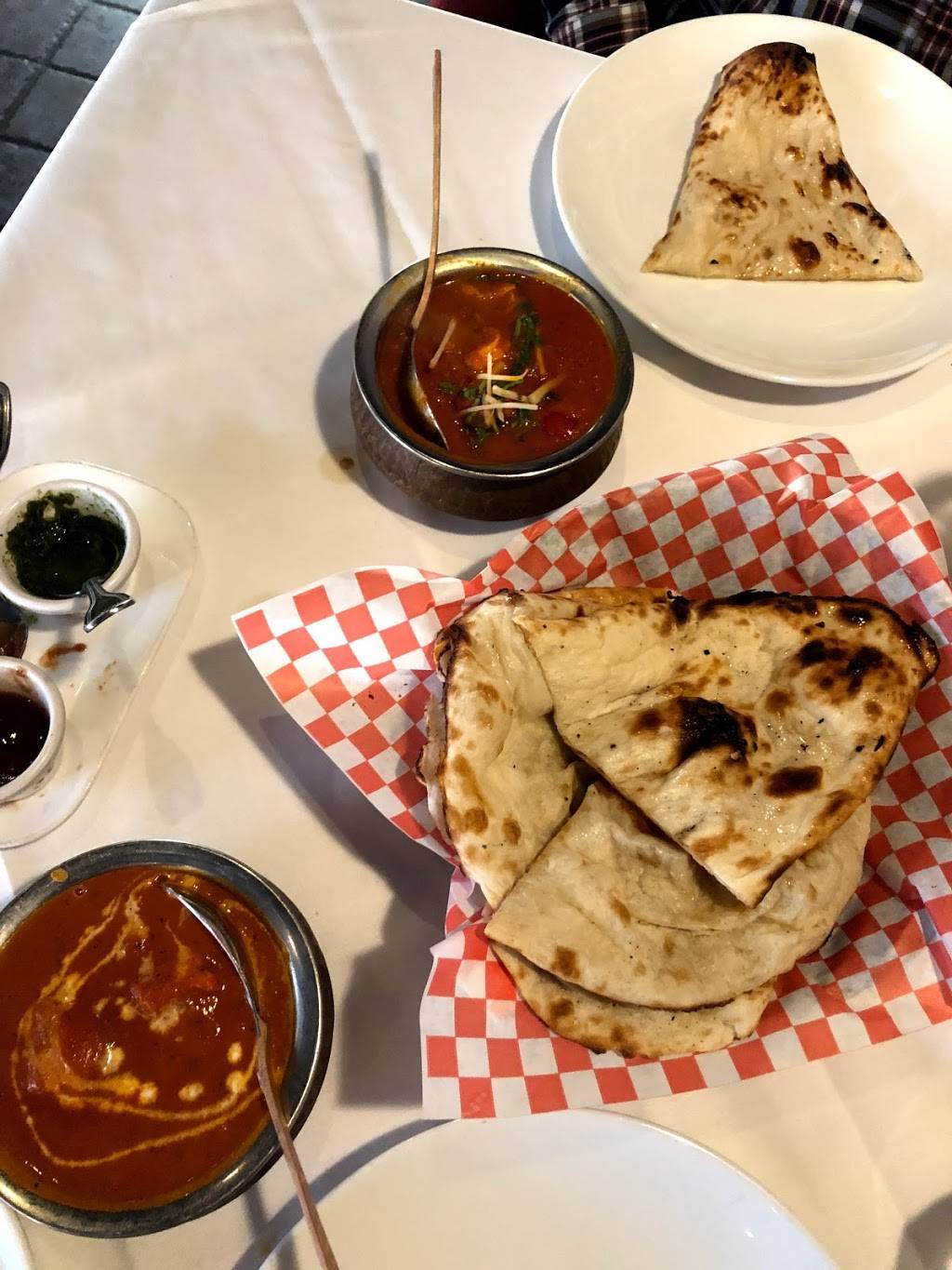 Durbar Indian Cuisine | restaurant | 2469 Bloor St W, Toronto, ON M6S 1P7, Canada | 4167624441 OR +1 416-762-4441