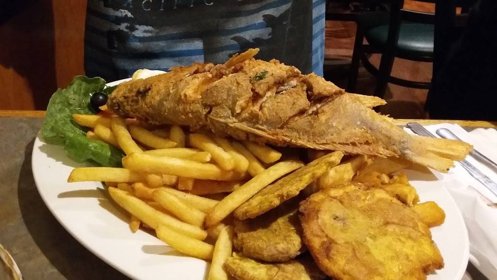 Pollos El Chevere | restaurant | 228 Washington Pl, Passaic, NJ 07055, USA | 9732496330 OR +1 973-249-6330