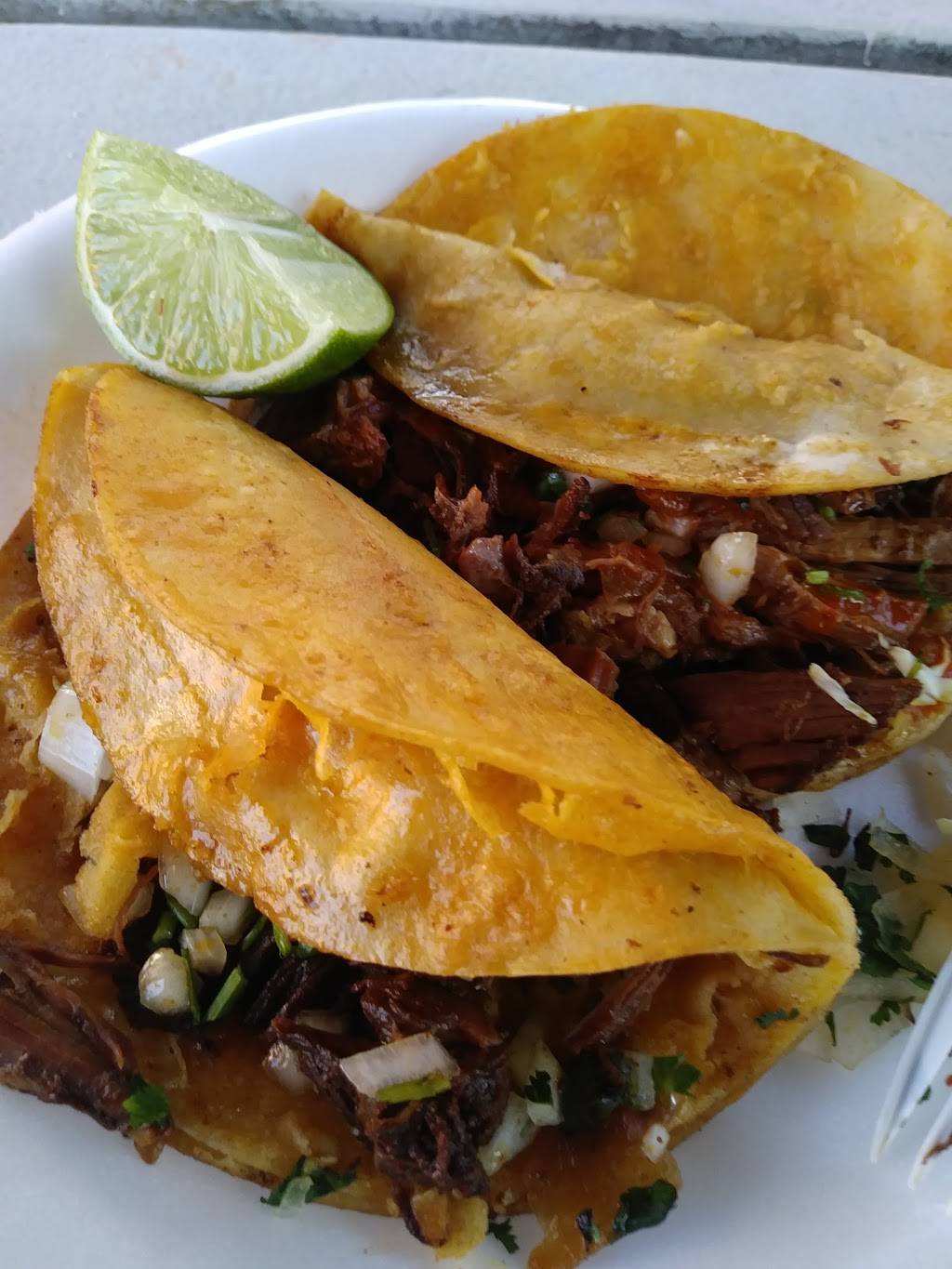 Tortas Ahogadas La Ramadita | restaurant | 5938 Vineland Ave, North Hollywood, CA 91601, USA | 8185066473 OR +1 818-506-6473