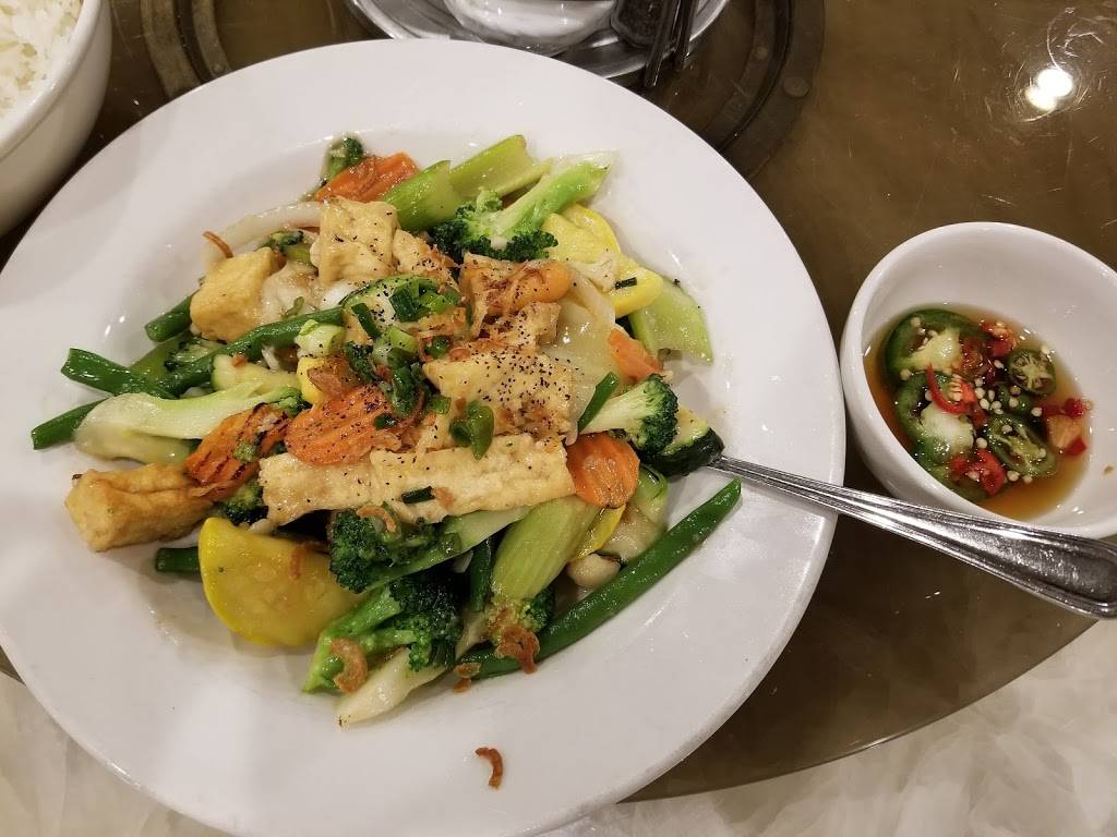 Thanh Thanh | restaurant | 2515 E Arkansas Ln #150, Arlington, TX 76010, USA | 8172752449 OR +1 817-275-2449