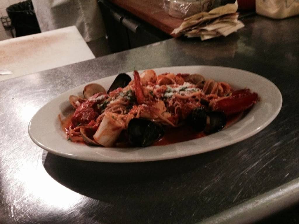 Taco Rey | restaurant | 2319 Hughes Ave, Bronx, NY 10458, USA | 7189750404 OR +1 718-975-0404