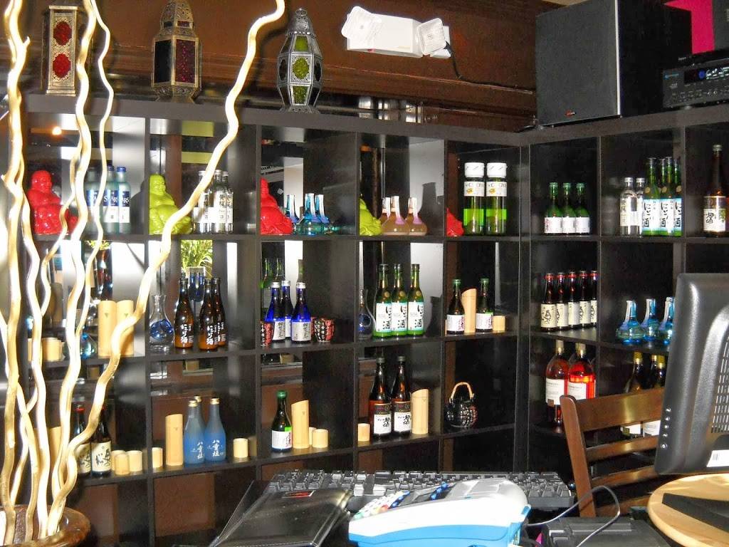 Basil Leaf Thai & Sushi and Noodles | restaurant | 6395 Gulf Blvd, St Pete Beach, FL 33706, USA | 7273604000 OR +1 727-360-4000