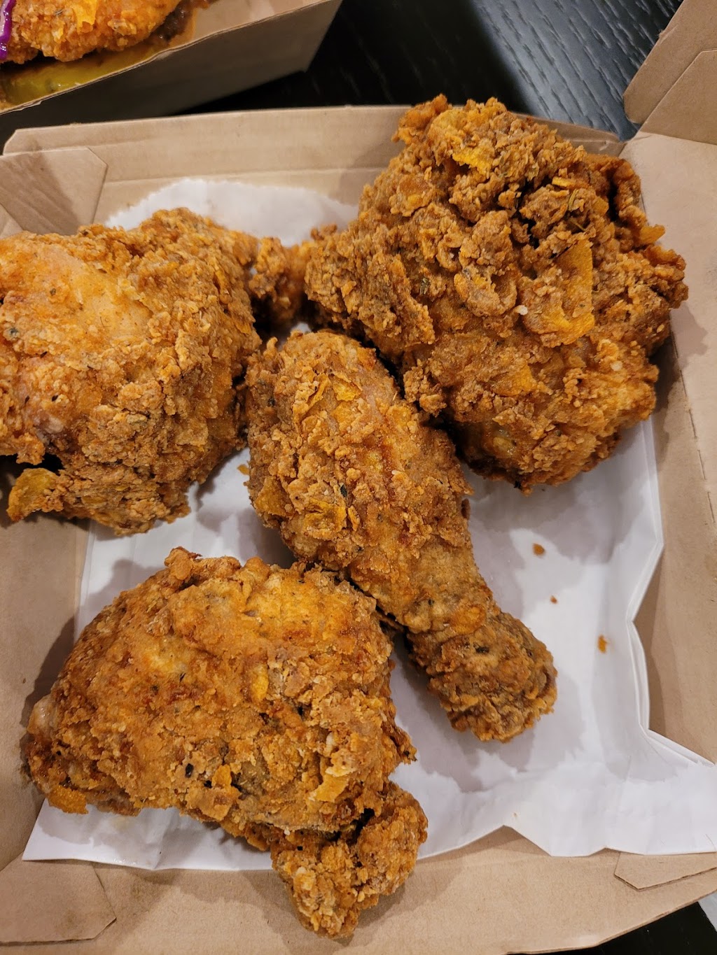 Buckets Fried Chicken | meal takeaway | 185 Humphrey St #3, Englewood, NJ 07631, USA | 2014084601 OR +1 201-408-4601