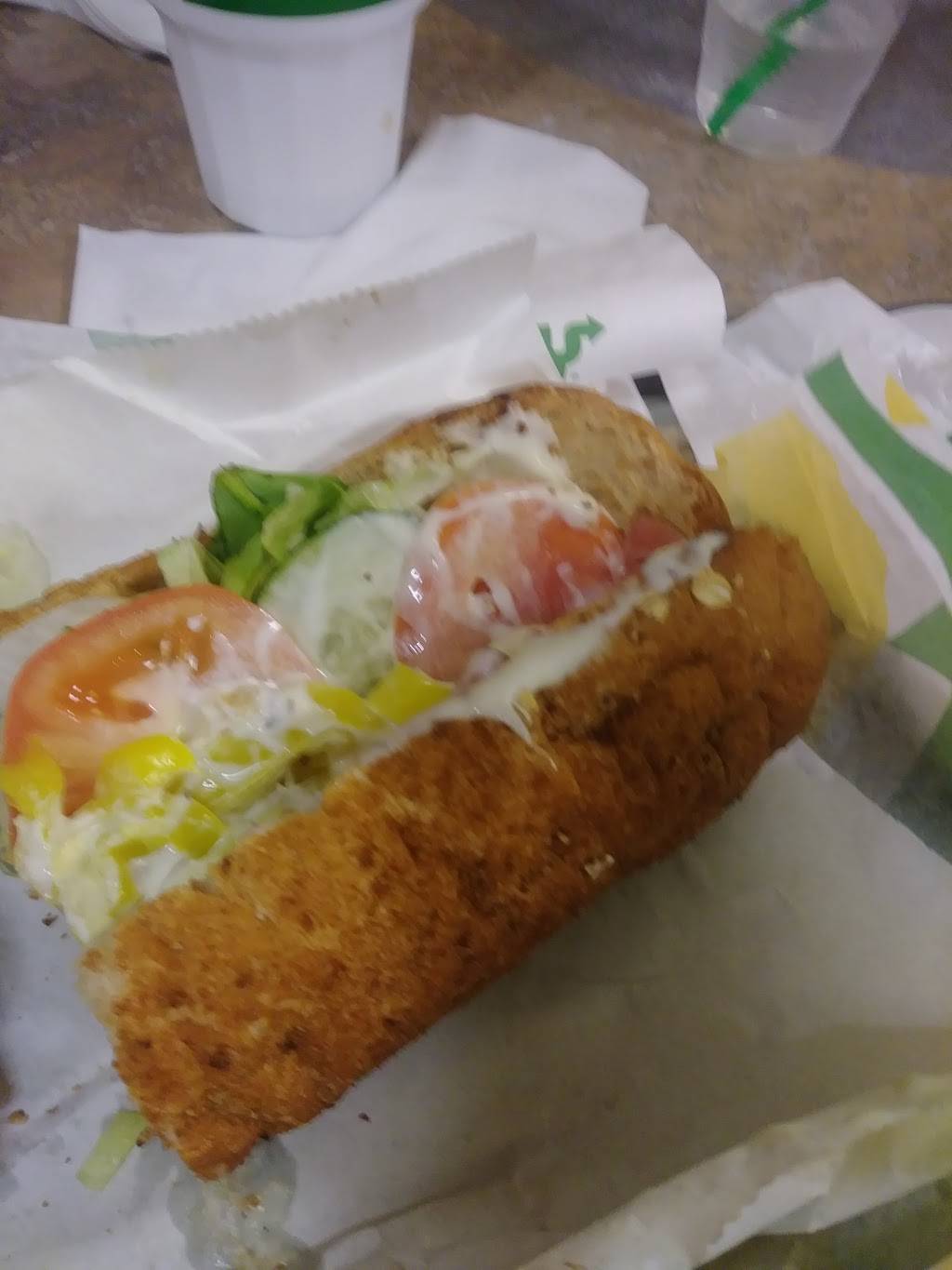 Subway Restaurants | restaurant | 2108 S Memorial Dr, Tulsa, OK 74129, USA | 9186657747 OR +1 918-665-7747
