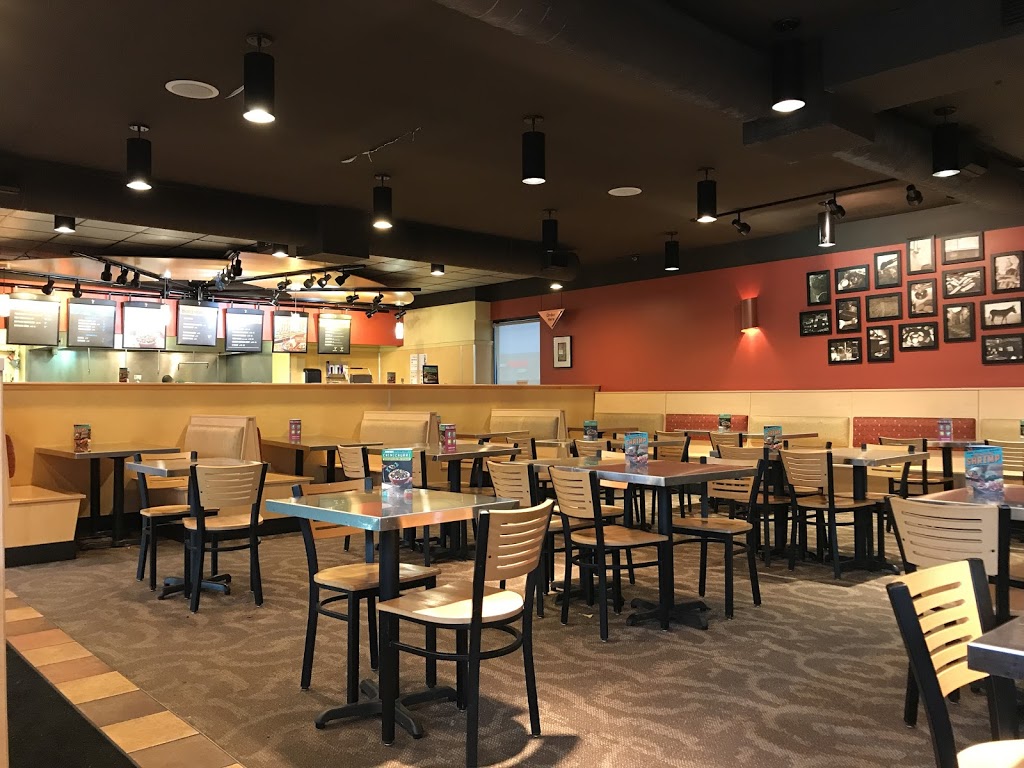 QDOBA Mexican Eats | restaurant | 8310 E 71st St, Tulsa, OK 74133, USA | 9189947145 OR +1 918-994-7145