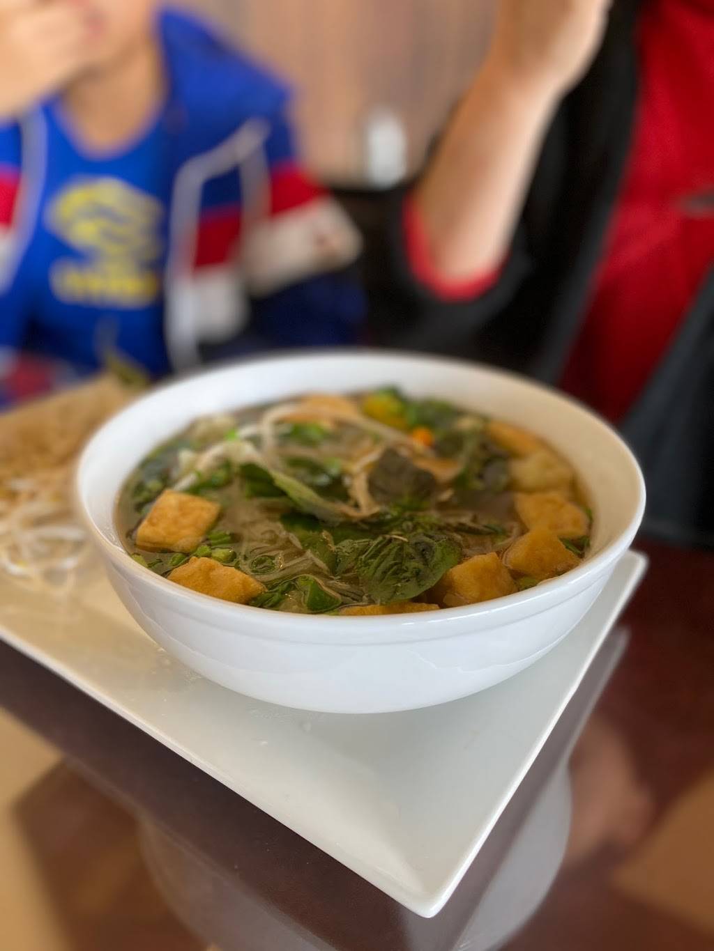 Pho Em | restaurant | 640 W Debbie Ln # 170, Mansfield, TX 76063, USA | 8174054299 OR +1 817-405-4299