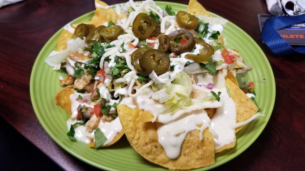 Iguanas Mexican Street Café | restaurant | 1800 State St, La Crosse, WI 54601, USA | 6085193112 OR +1 608-519-3112