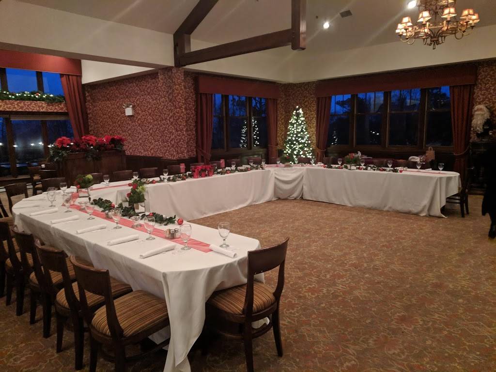 Sunset Green Restaurant & Bar | restaurant | 140 Wolf Hollow Run Rd, Blakeslee, PA 18610, USA | 5707229901 OR +1 570-722-9901