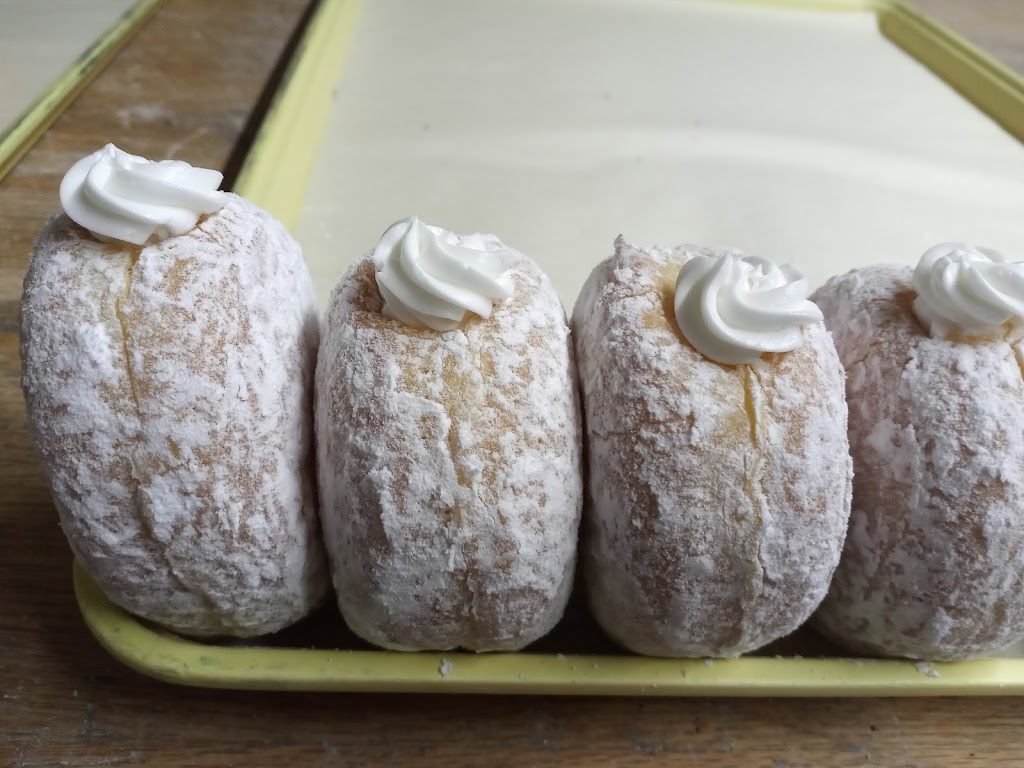 Donut Villa | cafe | 6020 Vernor Hwy, Detroit, MI 48209, USA | 3138494752 OR +1 313-849-4752