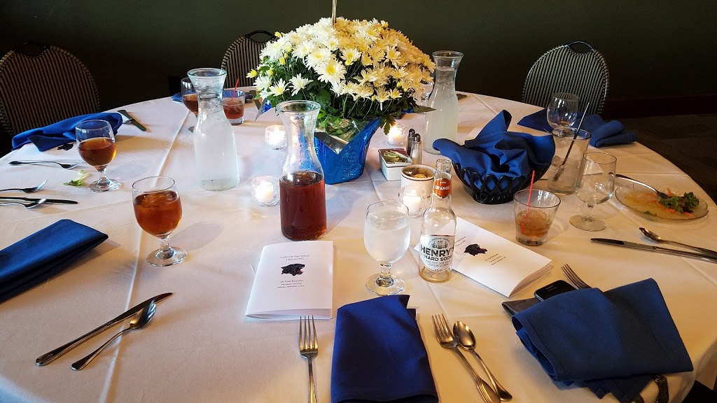 The Quarry Golf Club & Venue | restaurant | Sandstone Drive, 5650 Quarry Lake Dr, Canton, OH 44730, USA | 3304883178 OR +1 330-488-3178