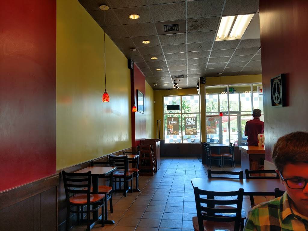 Checkers | restaurant | 615 66th Ave N, Brooklyn Center, MN 55430, USA | 7635859800 OR +1 763-585-9800