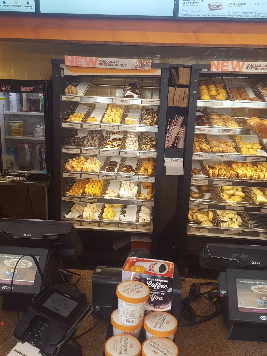 Dunkin | bakery | 1800 Smith St, North Providence, RI 02911, USA | 4013493440 OR +1 401-349-3440