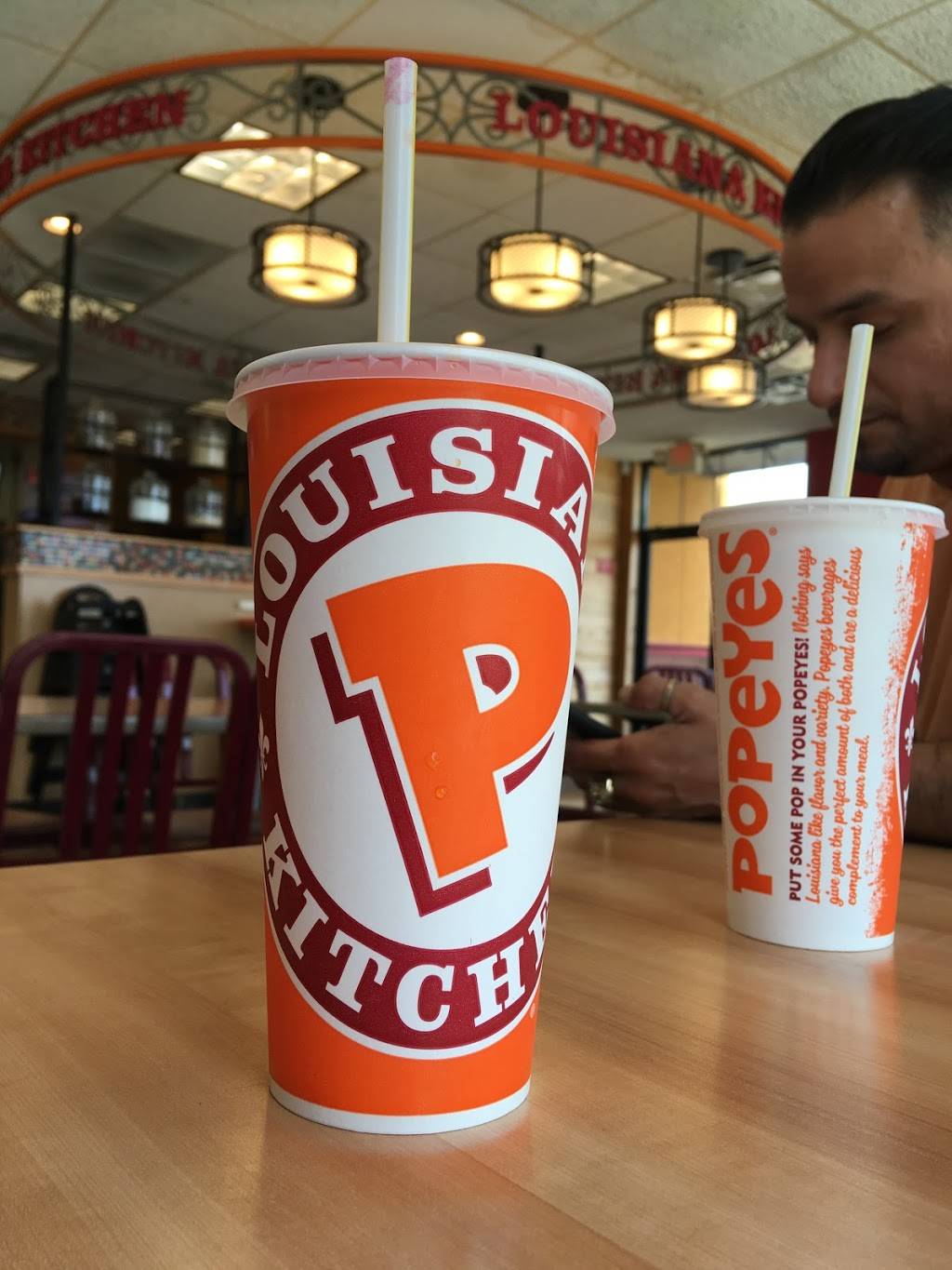 Popeyes Louisiana Kitchen | restaurant | 3300 N First Ave, Evansville, IN 47710, USA | 8124234291 OR +1 812-423-4291
