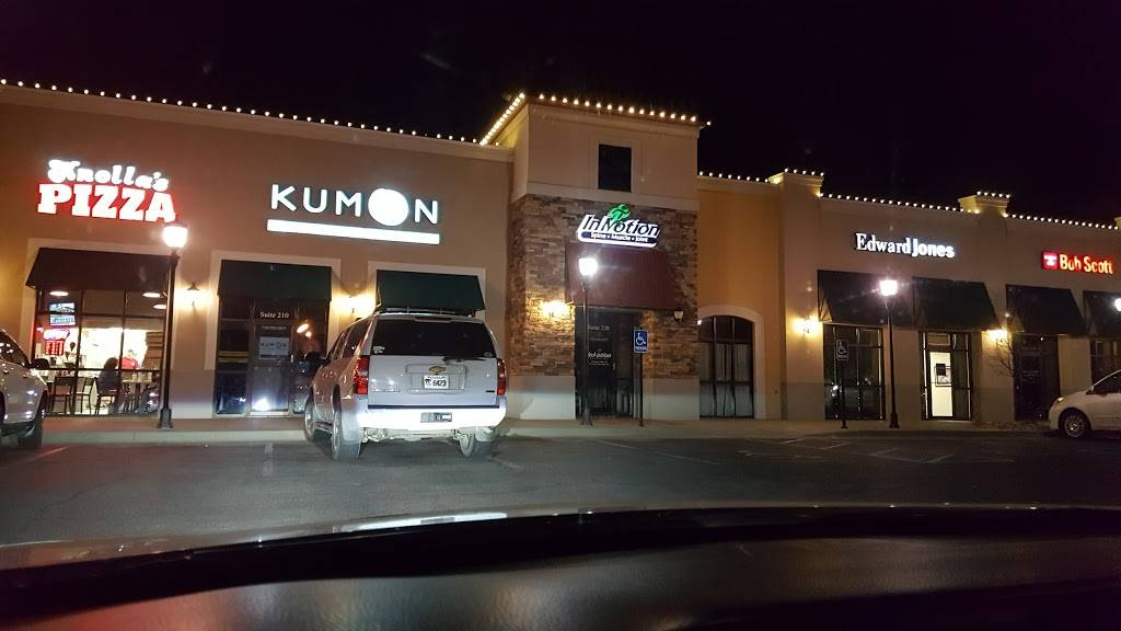 Knollas Pizza Maize | restaurant | 4041 N Maize Rd #200, Maize, KS 67101, USA | 3167224662 OR +1 316-722-4662