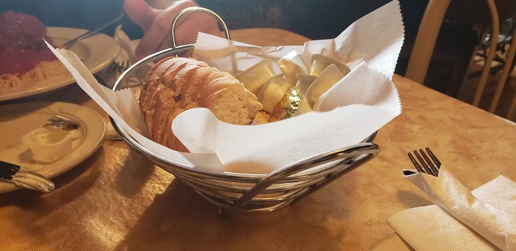 Francos | restaurant | 6200 N Military Hwy, Norfolk, VA 23518, USA | 7578530177 OR +1 757-853-0177