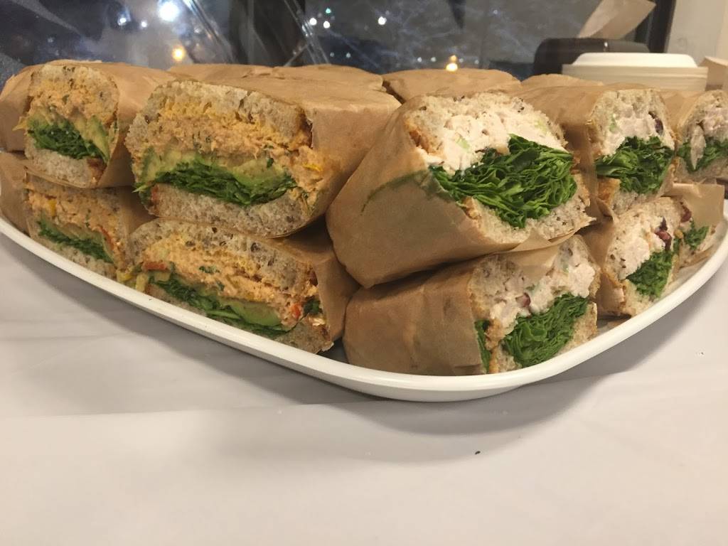 fresh&co | restaurant | 62 Chelsea Piers, New York, NY 10011, USA | 2125816567 OR +1 212-581-6567