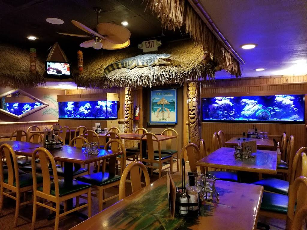 Floridas Seafood Bar & Grill | restaurant | 480 W Cocoa Beach Causeway, Cocoa Beach, FL 32931, USA | 3217840892 OR +1 321-784-0892