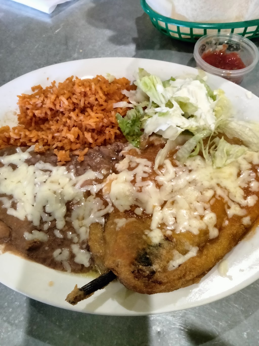 La Esmeralda | restaurant | 535 CA-49 Ste 5, Jackson, CA 95642, USA | 2092178155 OR +1 209-217-8155