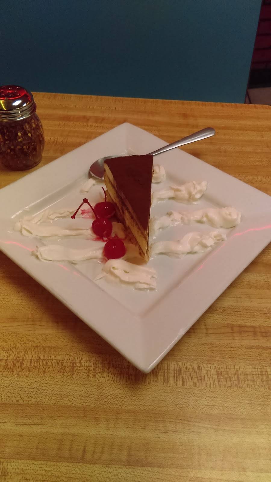 Vincent & Andrea | restaurant | 11317 Jamaica Ave, Richmond Hill, NY 11418, USA | 7188467070 OR +1 718-846-7070