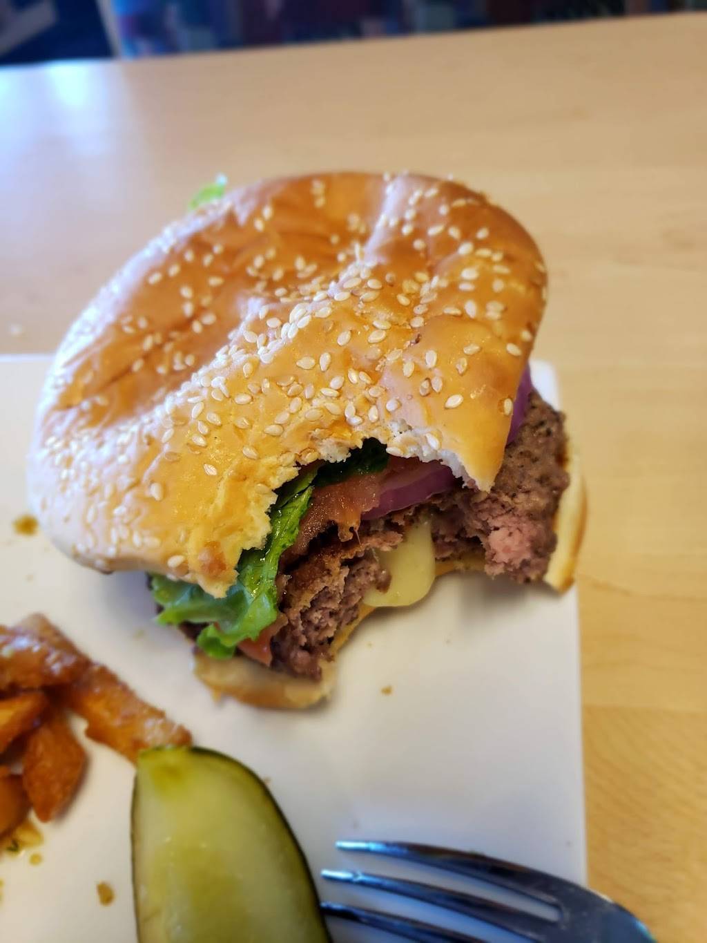 Providence Bar & Eatery | restaurant | 2085 Main St, Oakley, CA 94561, USA | 9256250292 OR +1 925-625-0292