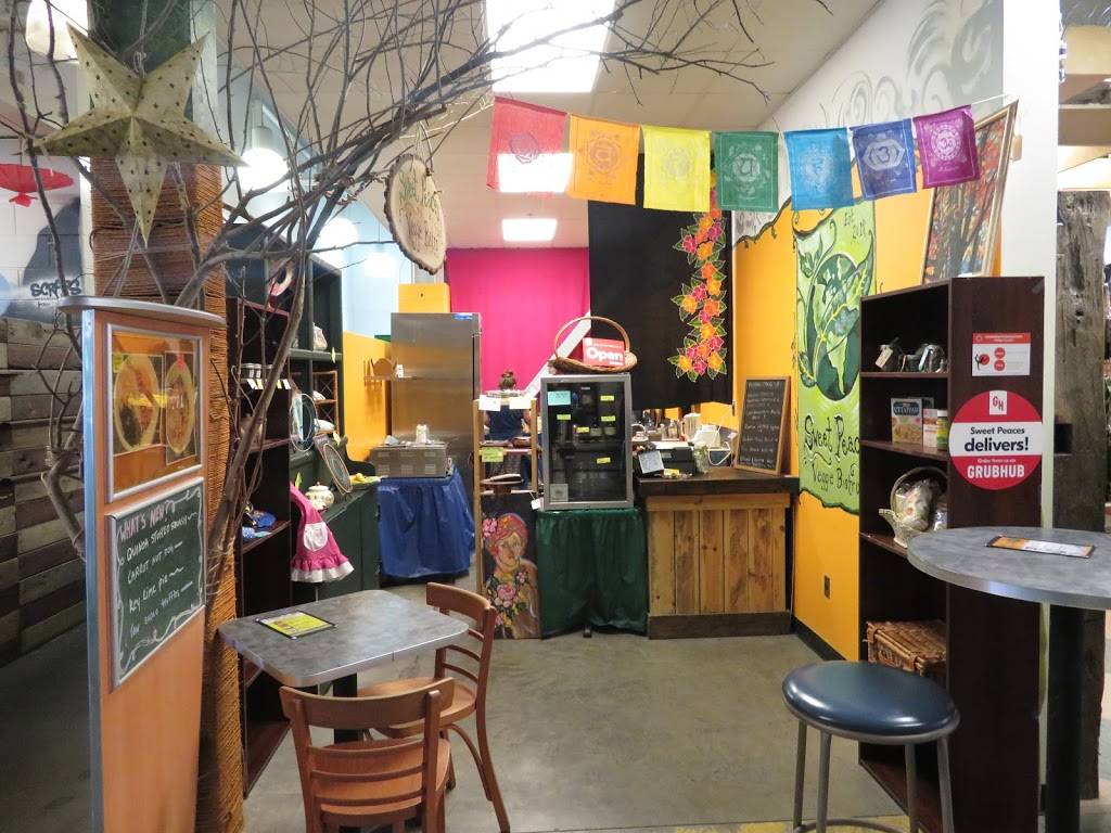 Sweet Peaces Veggie Bistro | restaurant | 300 E 1st St, Flint, MI 48502, USA | 8102884697 OR +1 810-288-4697