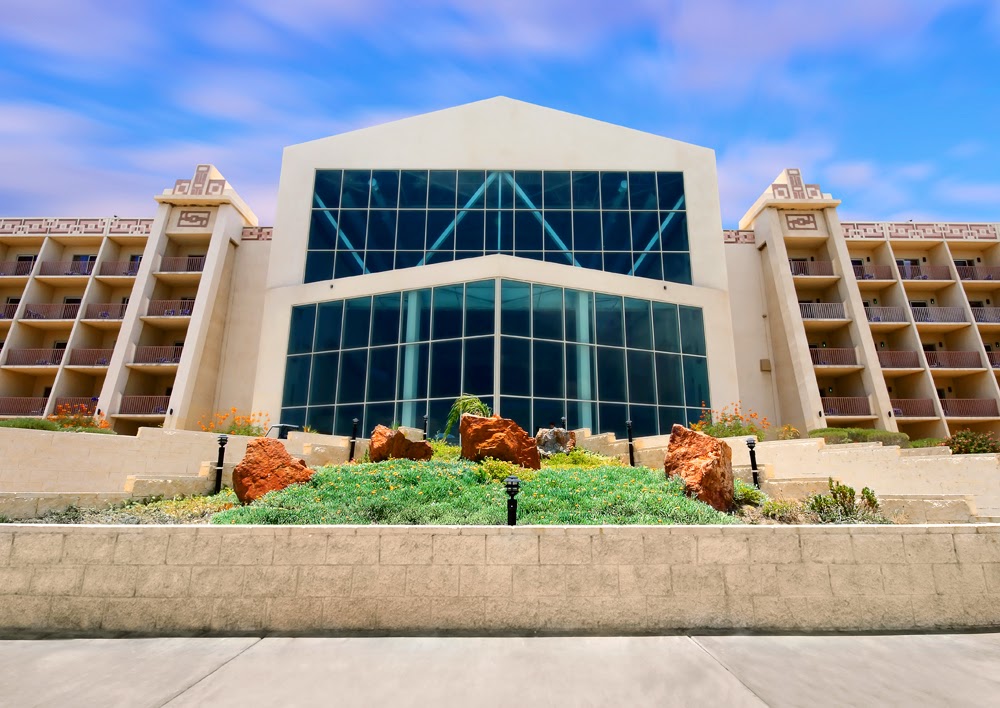 Bluewater Resort and Casino | restaurant | 11300 Resort Dr, Parker, AZ 85344, USA | 8882433360 OR +1 888-243-3360