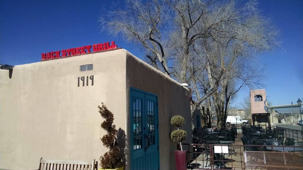 Backstreet Grill | restaurant | 1919 Old Town Rd NW #6, Albuquerque, NM 87104, USA | 5058425434 OR +1 505-842-5434