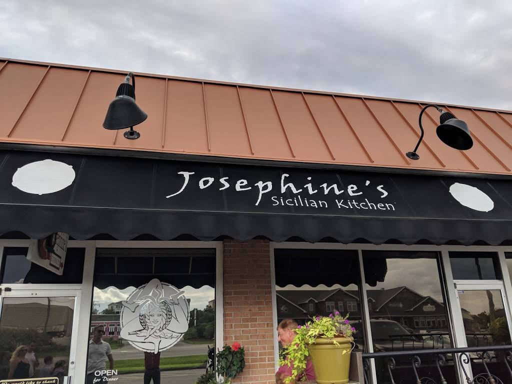 Josephines Sicilian Kitchen | restaurant | 3701 N Croatan Hwy, Kitty Hawk, NC 27949, USA | 2522612669 OR +1 252-261-2669