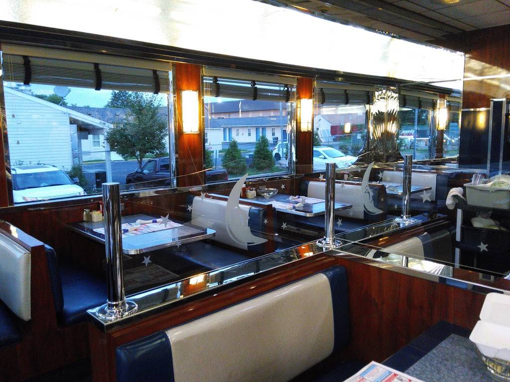 Silver Moon Diner | restaurant | 1405, 9605 Pulaski Hwy, Middle River, MD 21220, USA | 4106825050 OR +1 410-682-5050