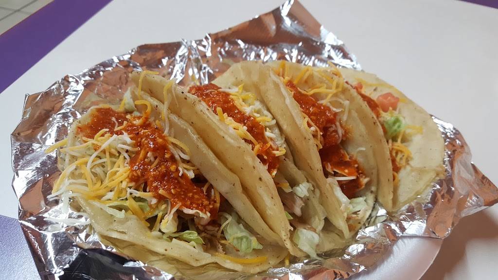 El Pollote Mexican Restaurant | restaurant | 917 Main St, Longmont, CO 80501, USA | 7203650435 OR +1 720-365-0435