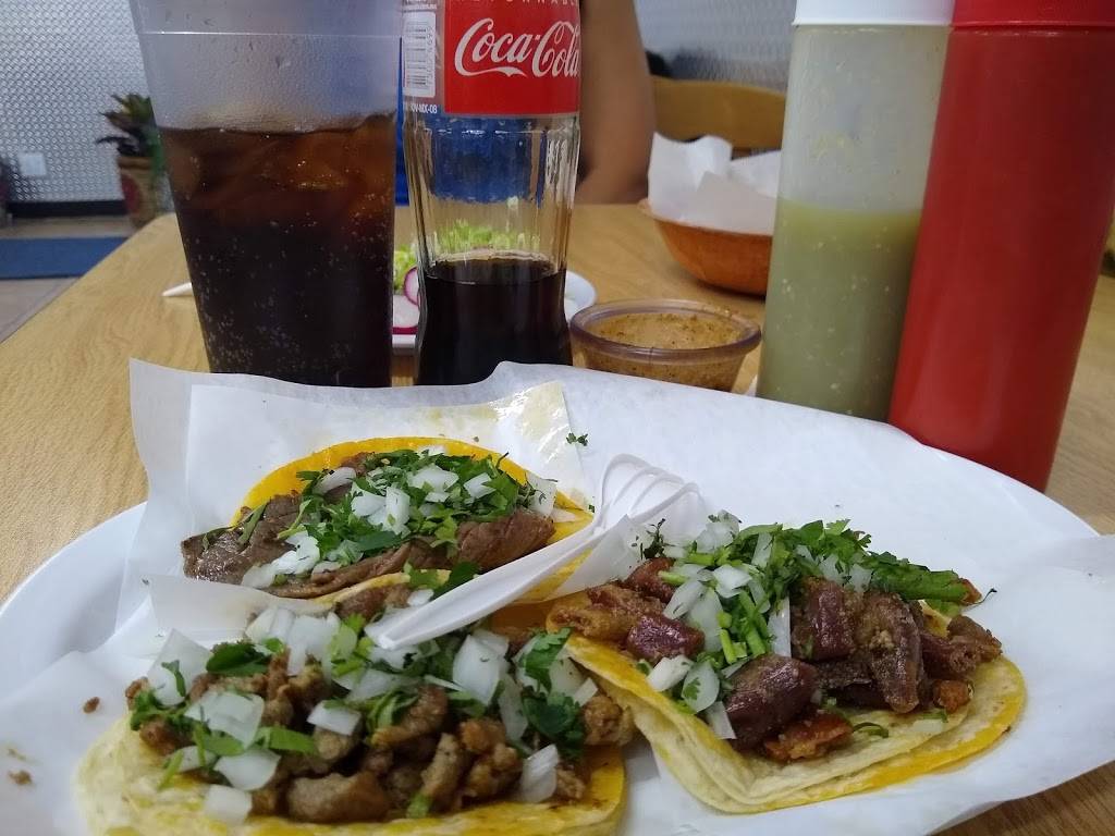 Taqueria Los Comales San Antonio | restaurant | 4334 Culebra Rd, San Antonio, TX 78228, USA | 2105494228 OR +1 210-549-4228