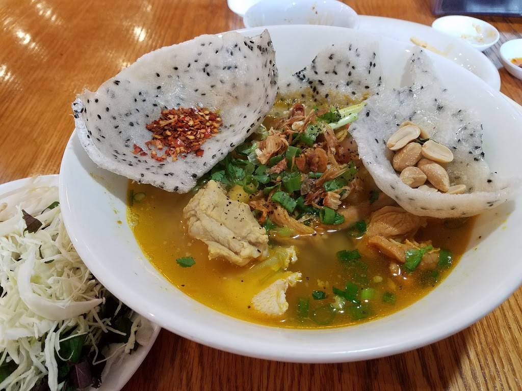 Phở MeKha Restaurant | restaurant | 6846 NE Sandy Blvd, Portland, OR 97213, USA | 5037194584 OR +1 503-719-4584