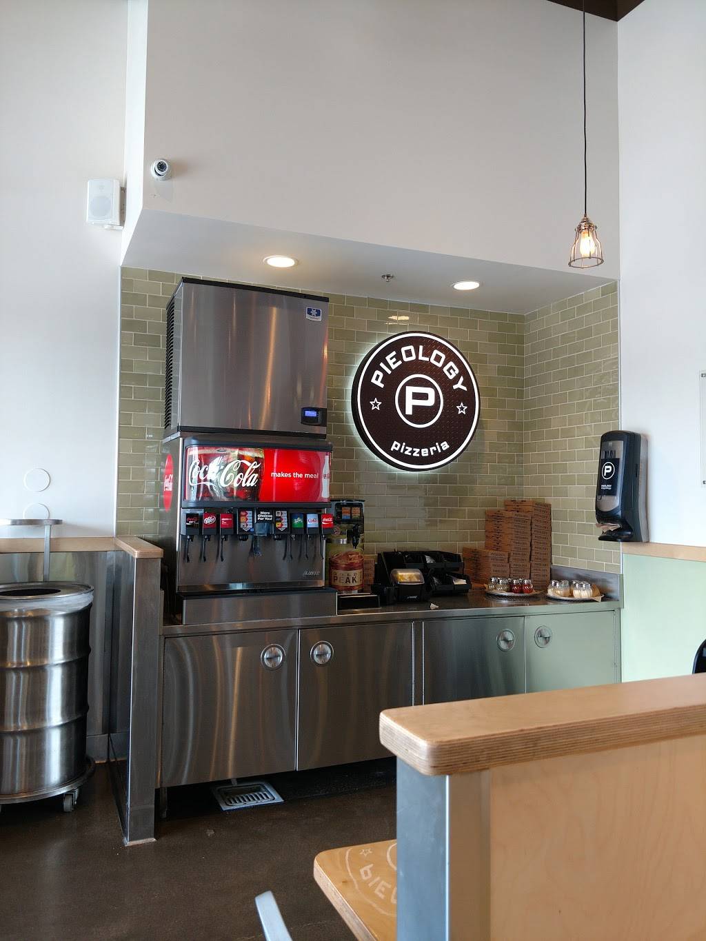 Pieology Pizzeria Apple Valley, CA | restaurant | 12218 Apple Valley Rd, Apple Valley, CA 92308, USA | 7609618189 OR +1 760-961-8189