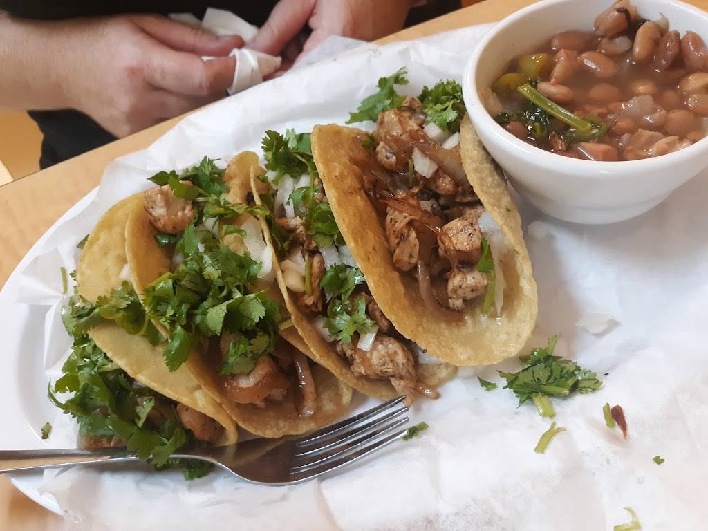 Pattys Mexican Restaurant | restaurant | 4225 Calder Ave, Beaumont, TX 77706, USA | 4095544612 OR +1 409-554-4612