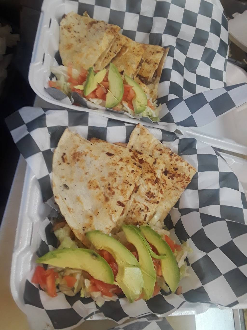 Prados Cheesesteak & Tacos | restaurant | 22 Bloomfield Ave, Newark, NJ 07104, USA | 9734121400 OR +1 973-412-1400