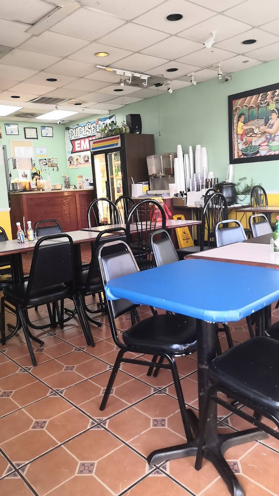 Pupuseria Emily | restaurant | 6824 Riggs Rd, Hyattsville, MD 20783, USA | 3016330767 OR +1 301-633-0767