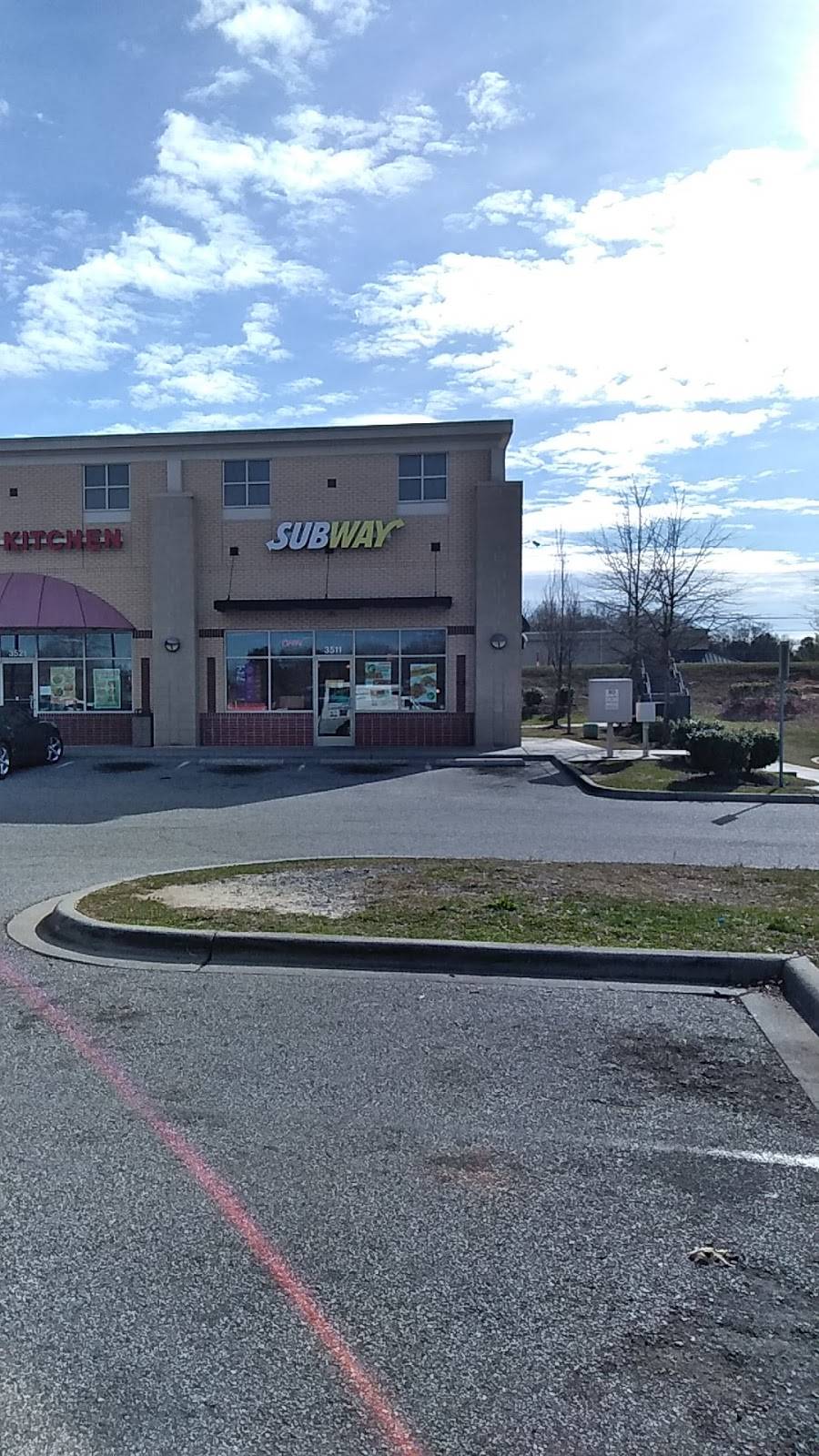 Subway | restaurant | 3511 Pkwy Village Ct, Winston-Salem, NC 27127, USA | 3367715927 OR +1 336-771-5927