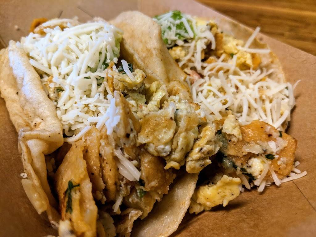 Veracruz All Natural | restaurant | 2711 La Frontera Blvd #320, Round Rock, TX 78681, USA | 5123886595 OR +1 512-388-6595