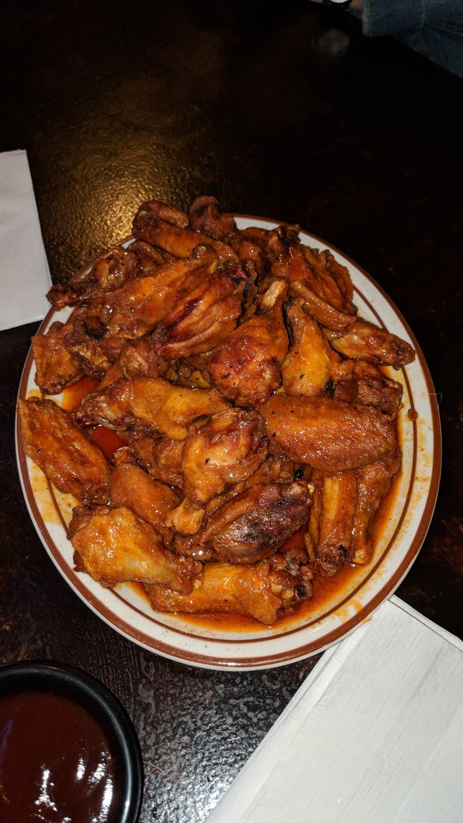 Santoras Pizza Subs & Wings | restaurant | 28251 Marguerite Pkwy, Mission Viejo, CA 92692, USA | 9493643282 OR +1 949-364-3282