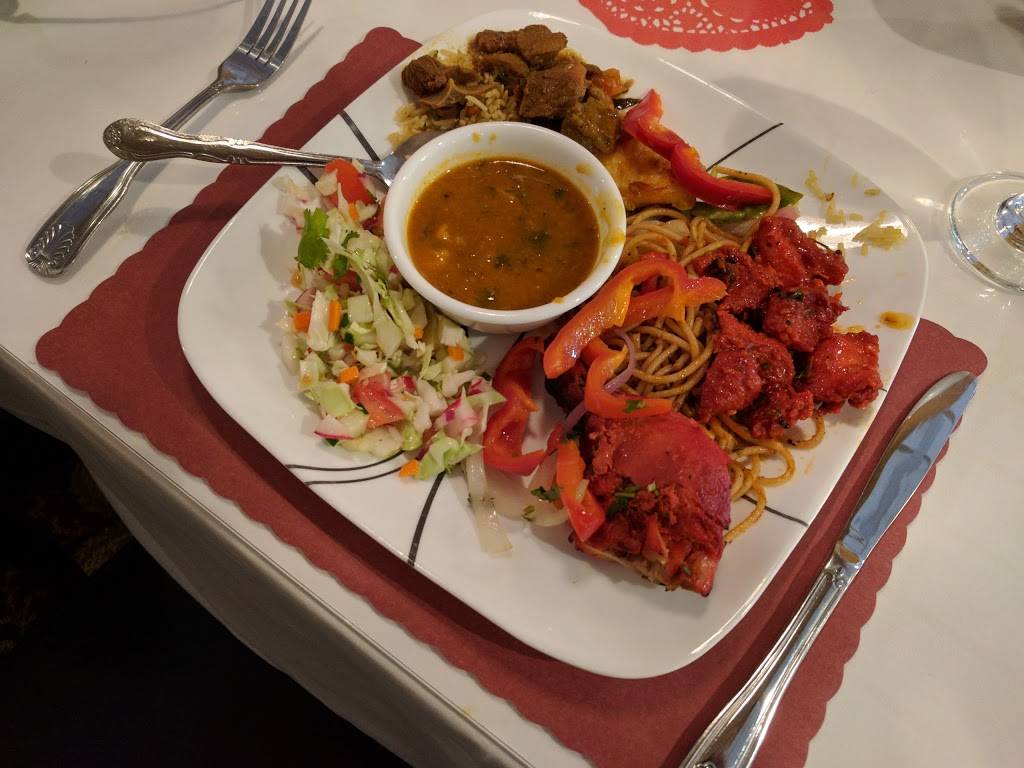 India Garden | restaurant | 2930 N 117th St, Wauwatosa, WI 53222, USA | 4142359220 OR +1 414-235-9220