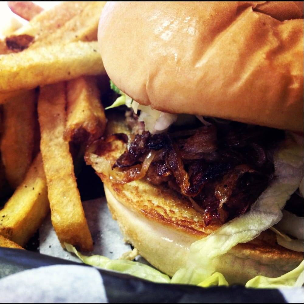 Bunnys Onion Burgers | restaurant | 1023 S Meridian Ave, Oklahoma City, OK 73108, USA | 4059492949 OR +1 405-949-2949