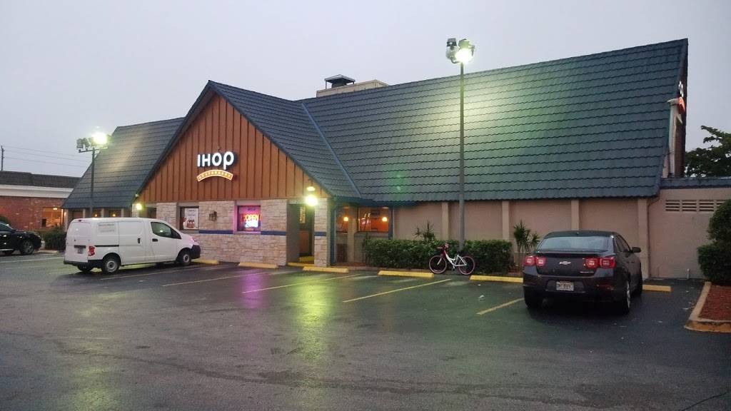 IHOP | restaurant | 7990 Miramar Pkwy, Miramar, FL 33023, USA | 9549817489 OR +1 954-981-7489