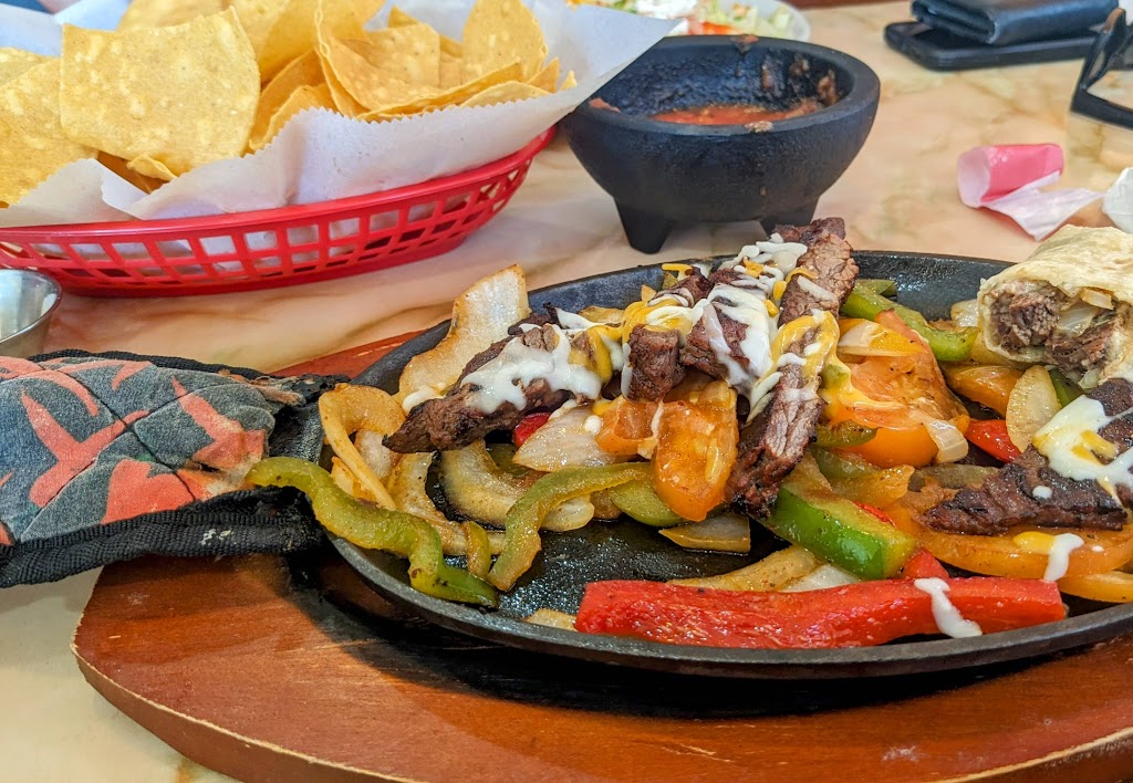 El ASADOR MEXICAN GRILL | restaurant | 701 Commons Dr, Oxford, PA 19363, USA | 6109982867 OR +1 610-998-2867